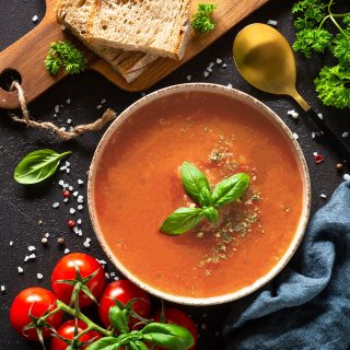Tomato-and-basil-soup.jpg